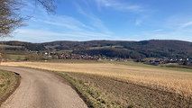 Eine wundervolle Aussicht auf das Dorf Eppe.