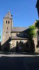 Die Evangelische Jakobuskirche liegt im Zentrum von Breckerfeld an einem Abschnitt des Jakobsweges.
