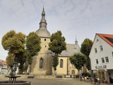 Start des Pilgerweges:  Die Pfarrkirche St. Nikolaus ist die älteste Kirche in Rüthen im Zentrum der Stadt. Der heilige Nikolaus ist der Schutzpatron Rüthens.